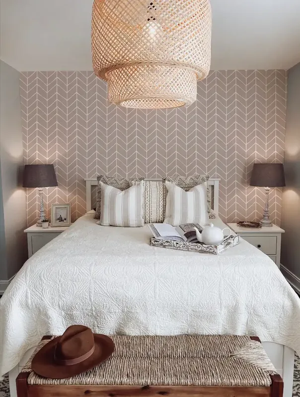 Wallpaper installation service in Middletown, DE